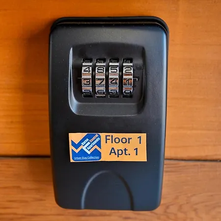 Lägenhet With Free Parking Varna